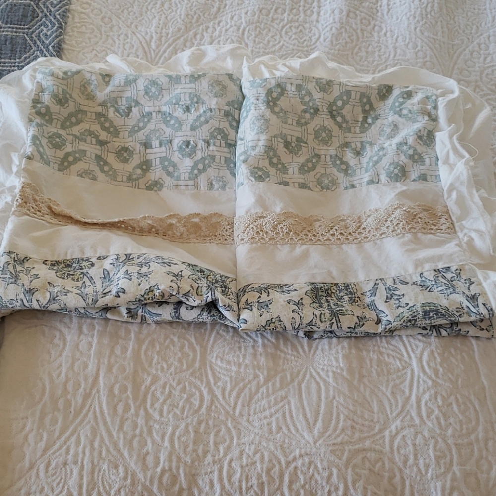 Standard shams - Picture 8 of 9